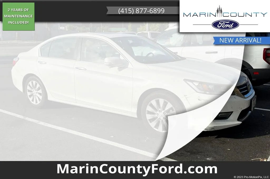 Used 2015 White Honda EX-L image 1