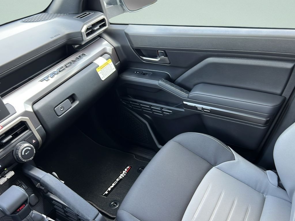 New 2026 Wind Chill Pearl <sup>1</sup> Toyota  TRD Sport image 12