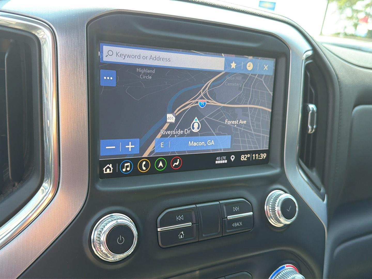 Used 2019 Onyx Black GMC SLT image 25