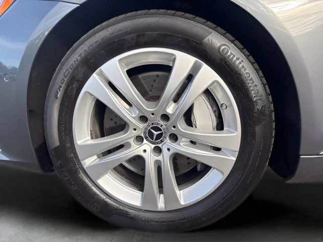 Used 2019 Gray Mercedes-Benz S 560 image 33