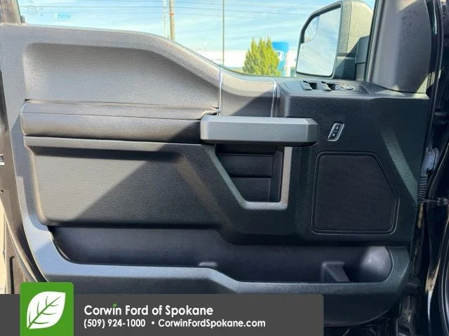Used 2018 Shadow Black Ford XLT image 20