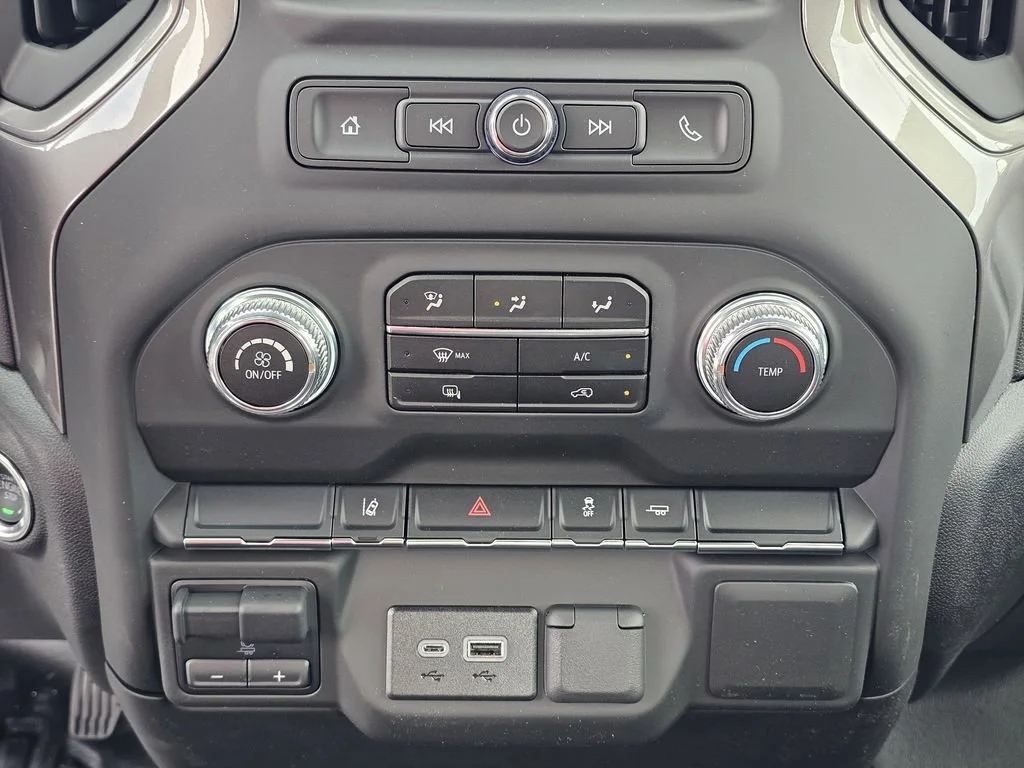 2025 GMC Sierra 2500HD Pro - Photo 28