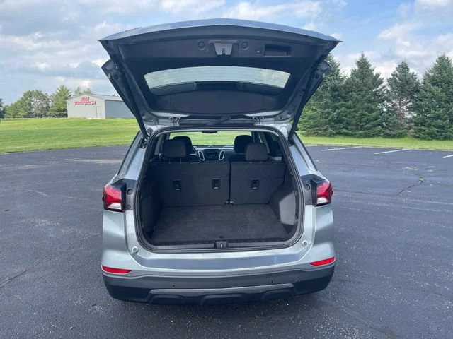 Used 2024 Sterling Gray Metallic Chevrolet LT image 26