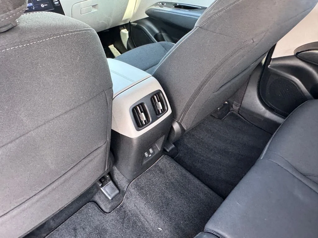 Used 2022 Gray Hyundai SEL image 17