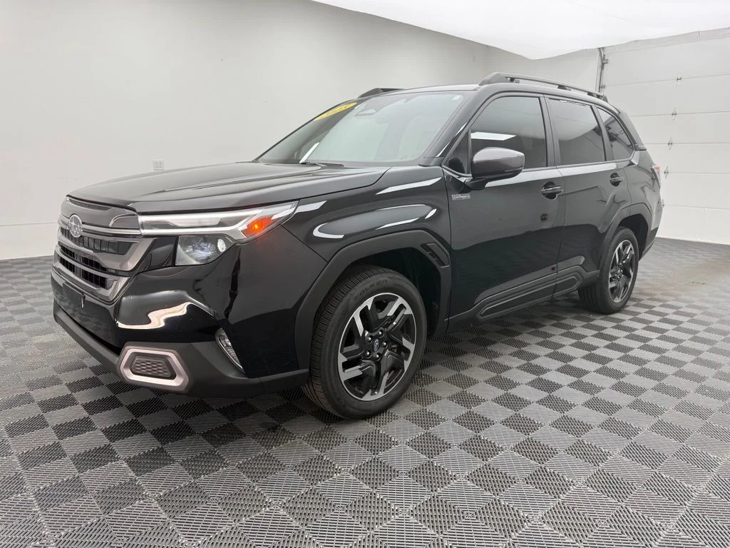 Used 2025 Black Subaru Limited image 14