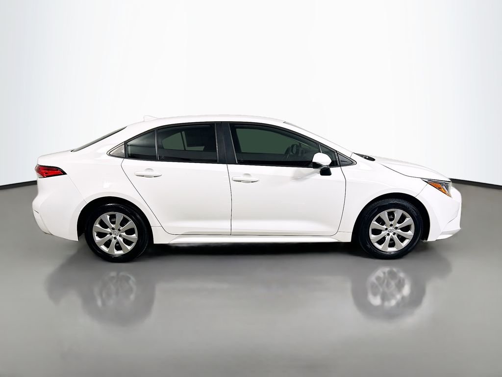 Used 2022 White Toyota LE image 8