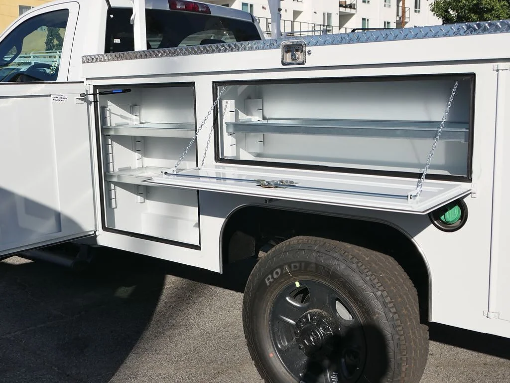 New 2026 Bright White Clearcoat RAM Tradesman image 20