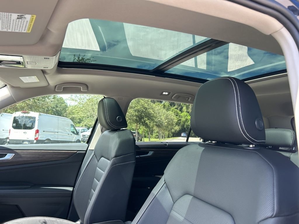 2026 Volkswagen Atlas SEL - Photo 16