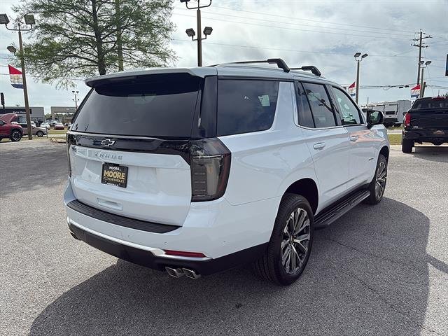 New 2026 Polar White Tricoat Chevrolet High Country image 7