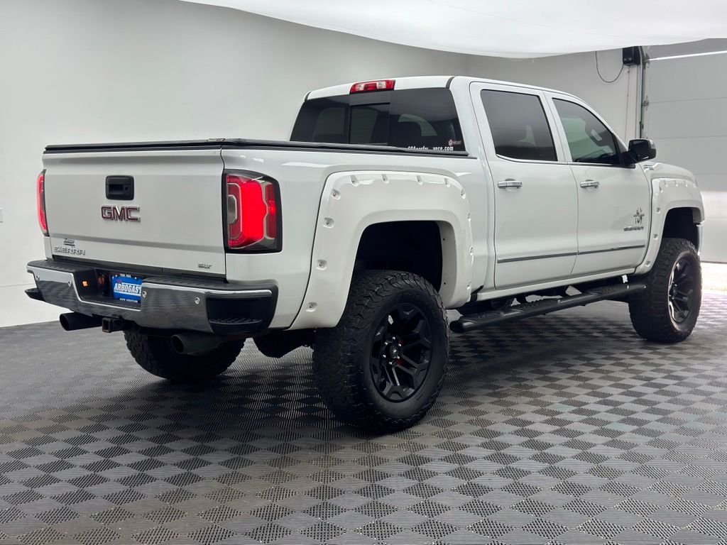 Used 2018 White Frost Tricoat GMC SLT image 8