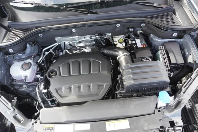 New 2026 Pure Gray Volkswagen 2.0T SE w/Technology image 37