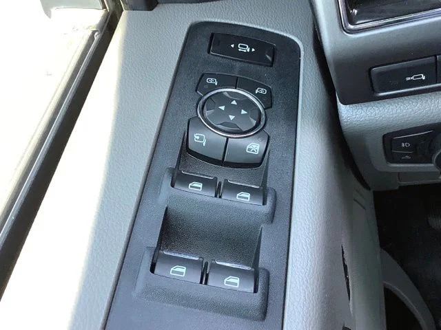 2019 Ford F-250 Super Duty XLT - Photo 19