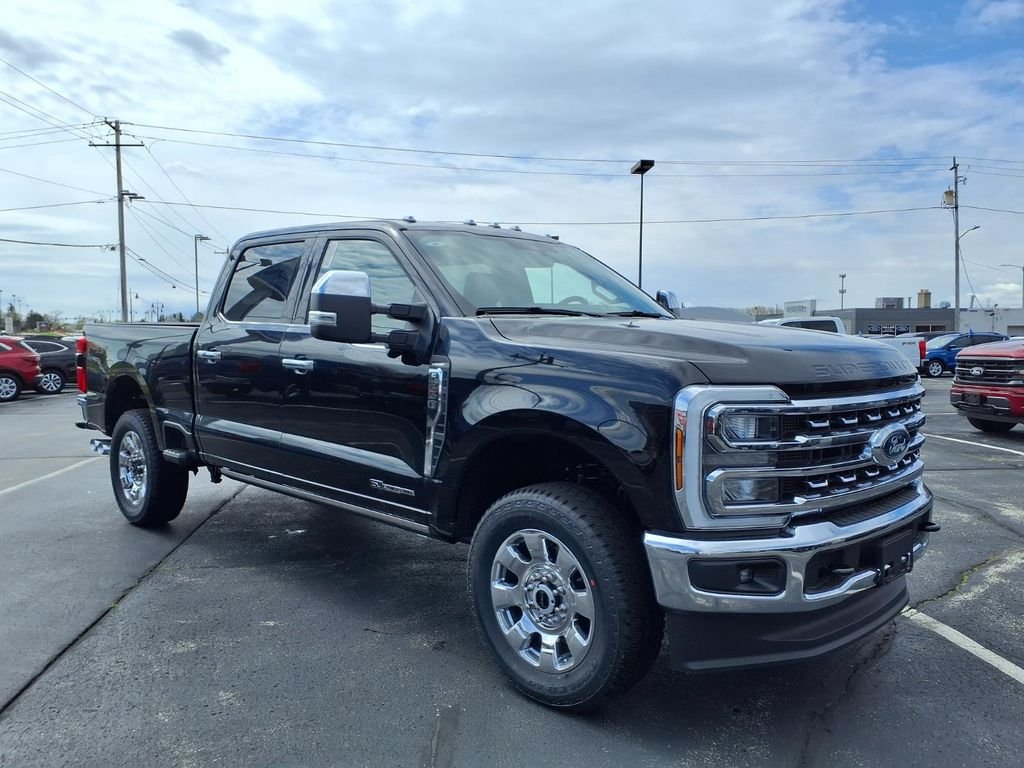 New 2026 Agate Black Metallic Ford F-250® Lariat® image 5
