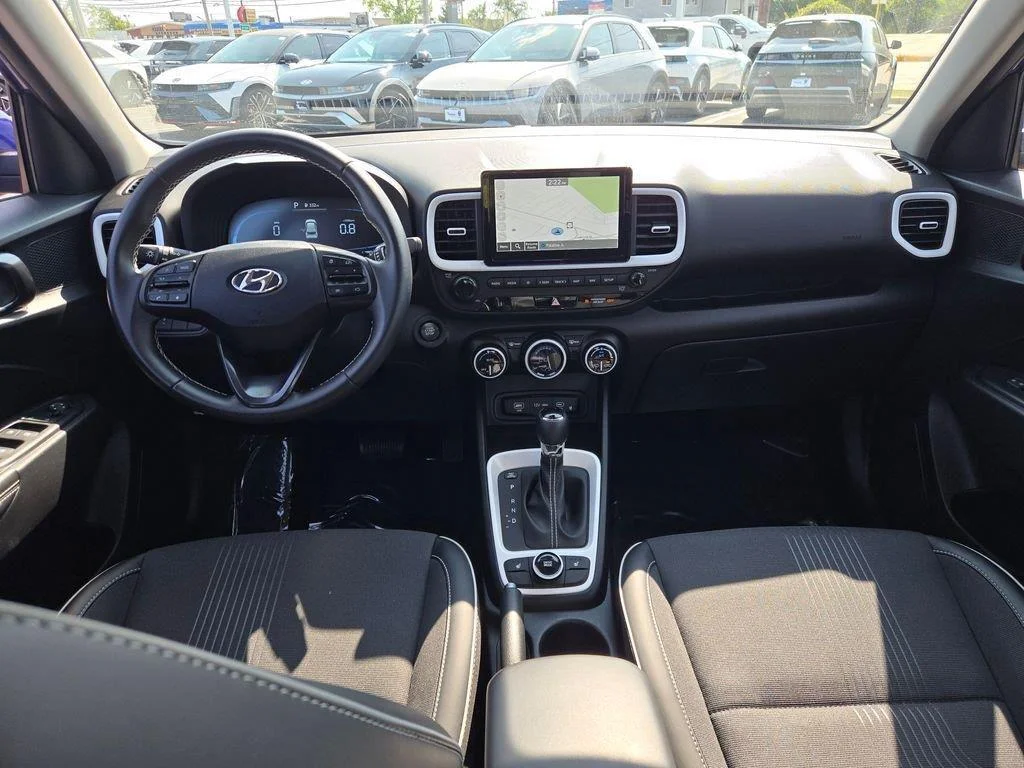 Used 2024 Intense Blue Hyundai Limited image 17