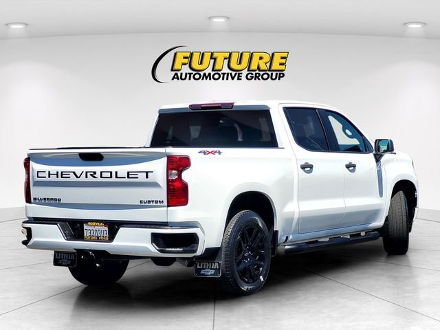 Used 2023 White Chevrolet Custom image 4