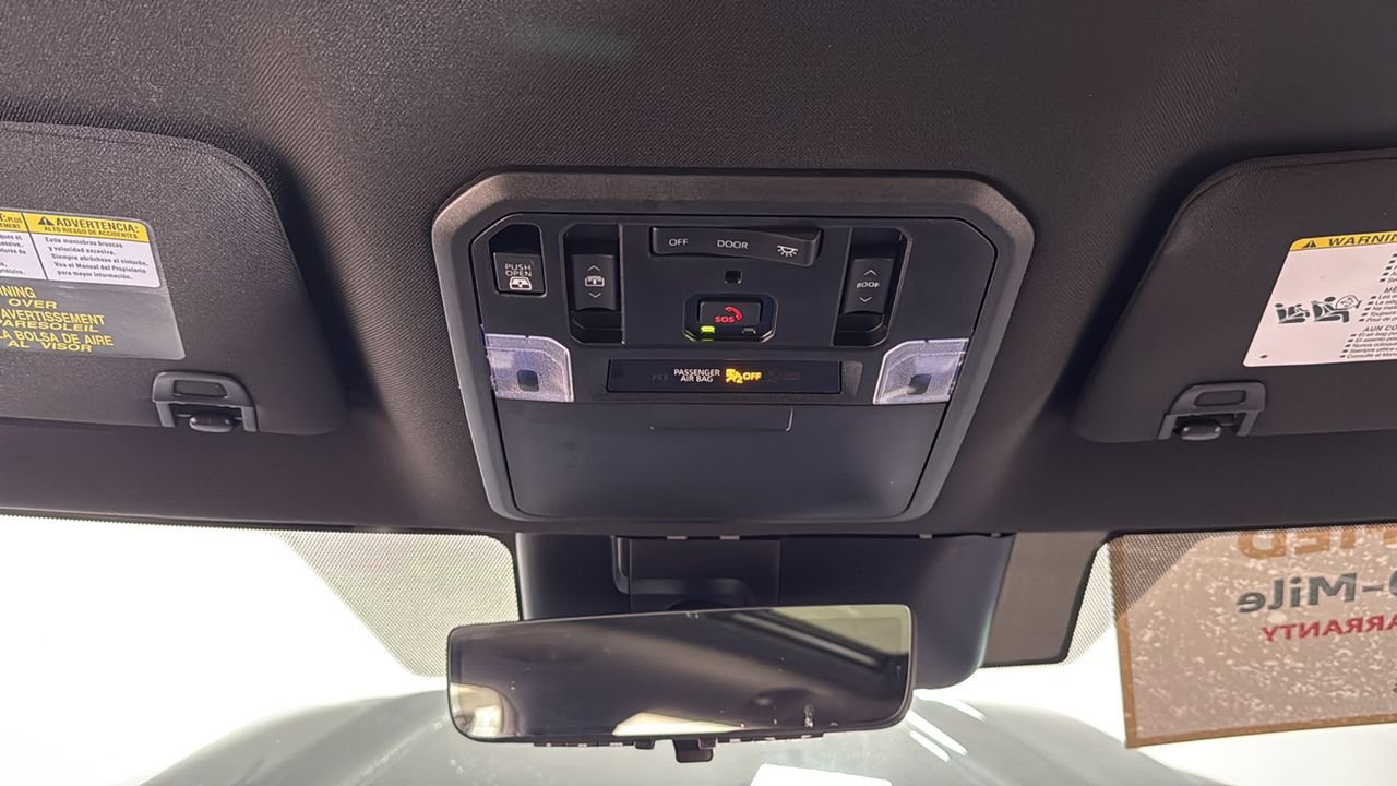 Certified Used 2025  Toyota Limited image 11