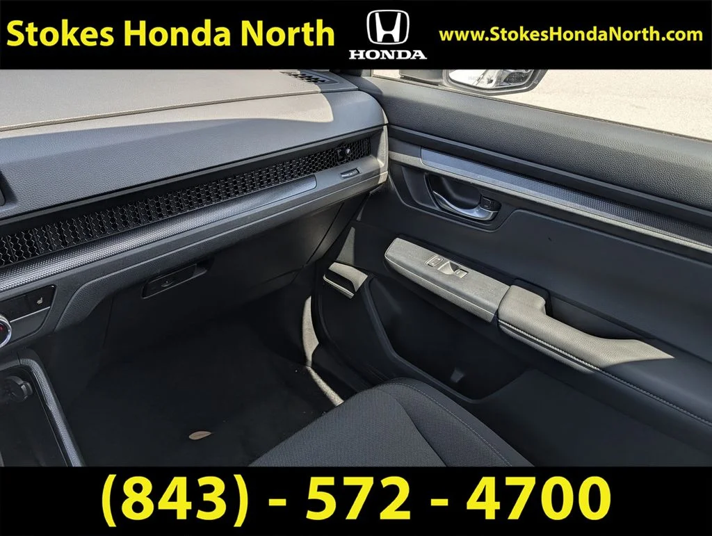 Used 2023 White Honda EX image 20