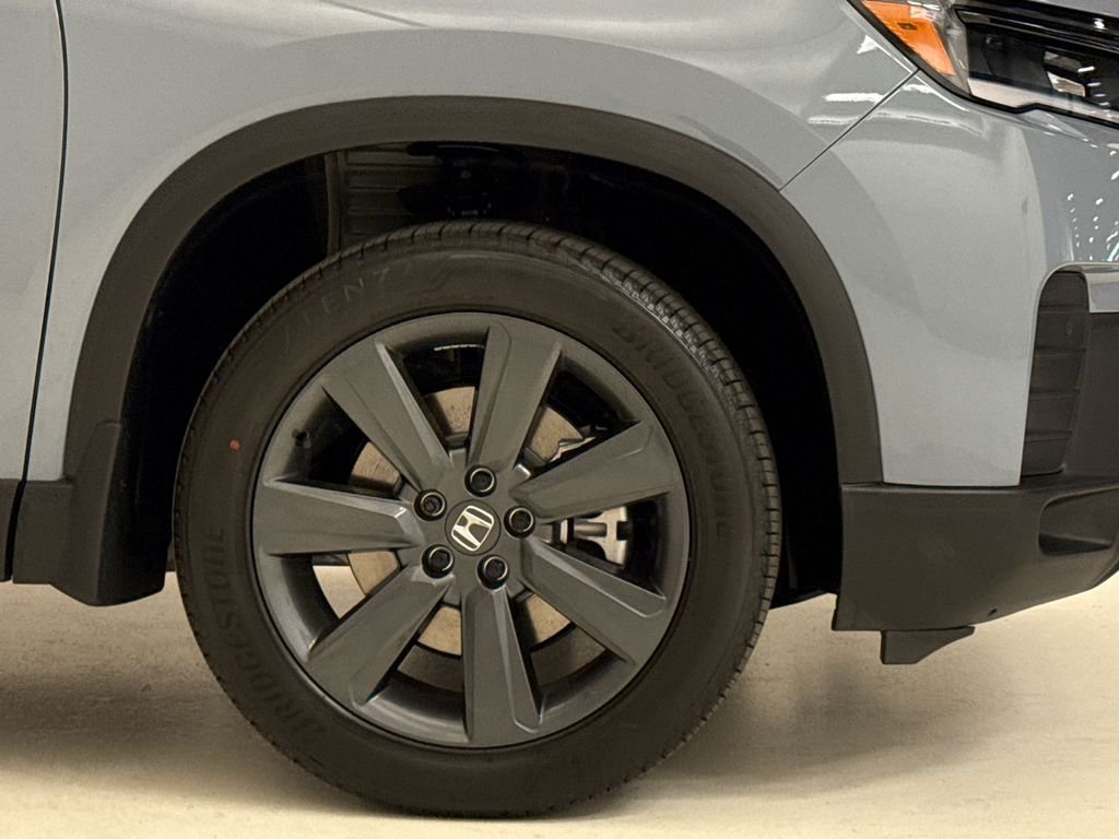 New 2026 Sonic Gray Pearl Honda Sport image 6
