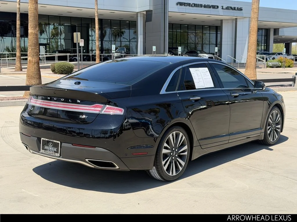 Used 2019 Black Lincoln Reserve image 6