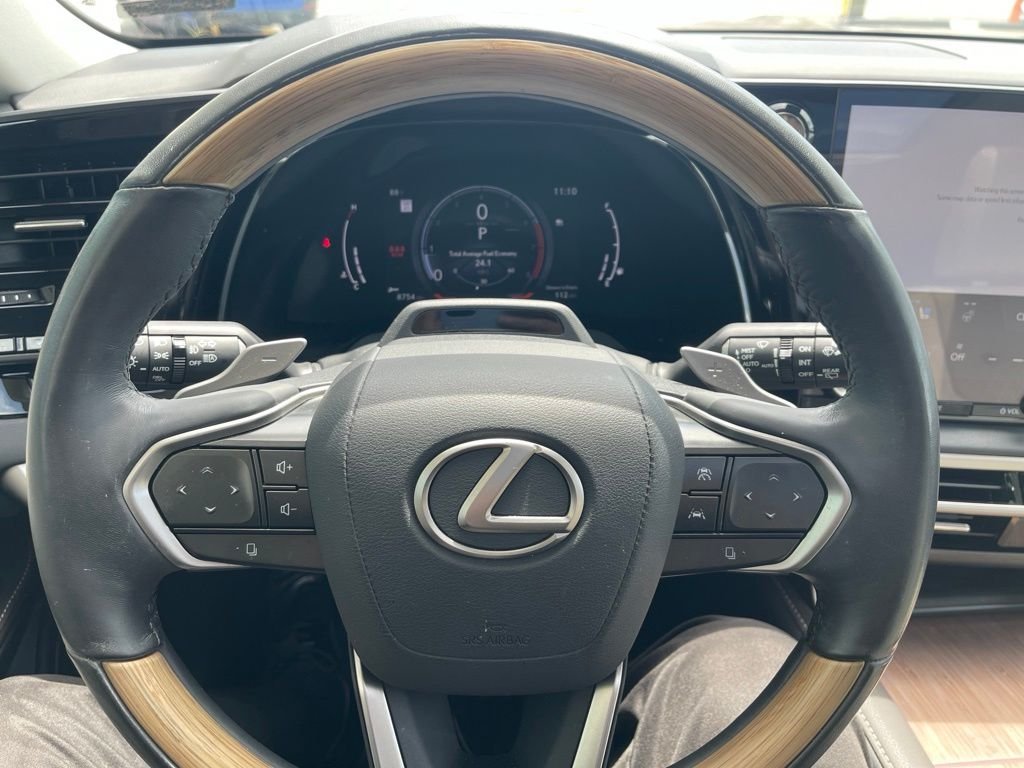 Used 2023 Black Lexus 350 Luxury image 13