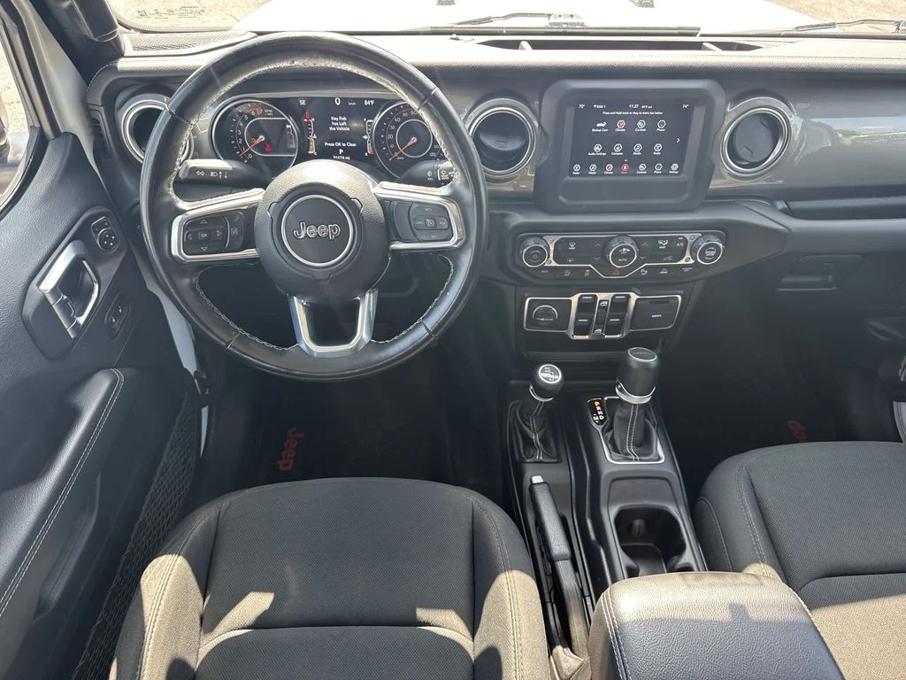 Used 2021 White Jeep Overland image 22