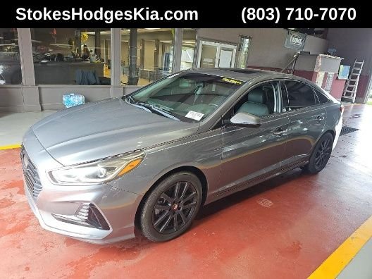 Used 2018 Gray Hyundai Limited image 1
