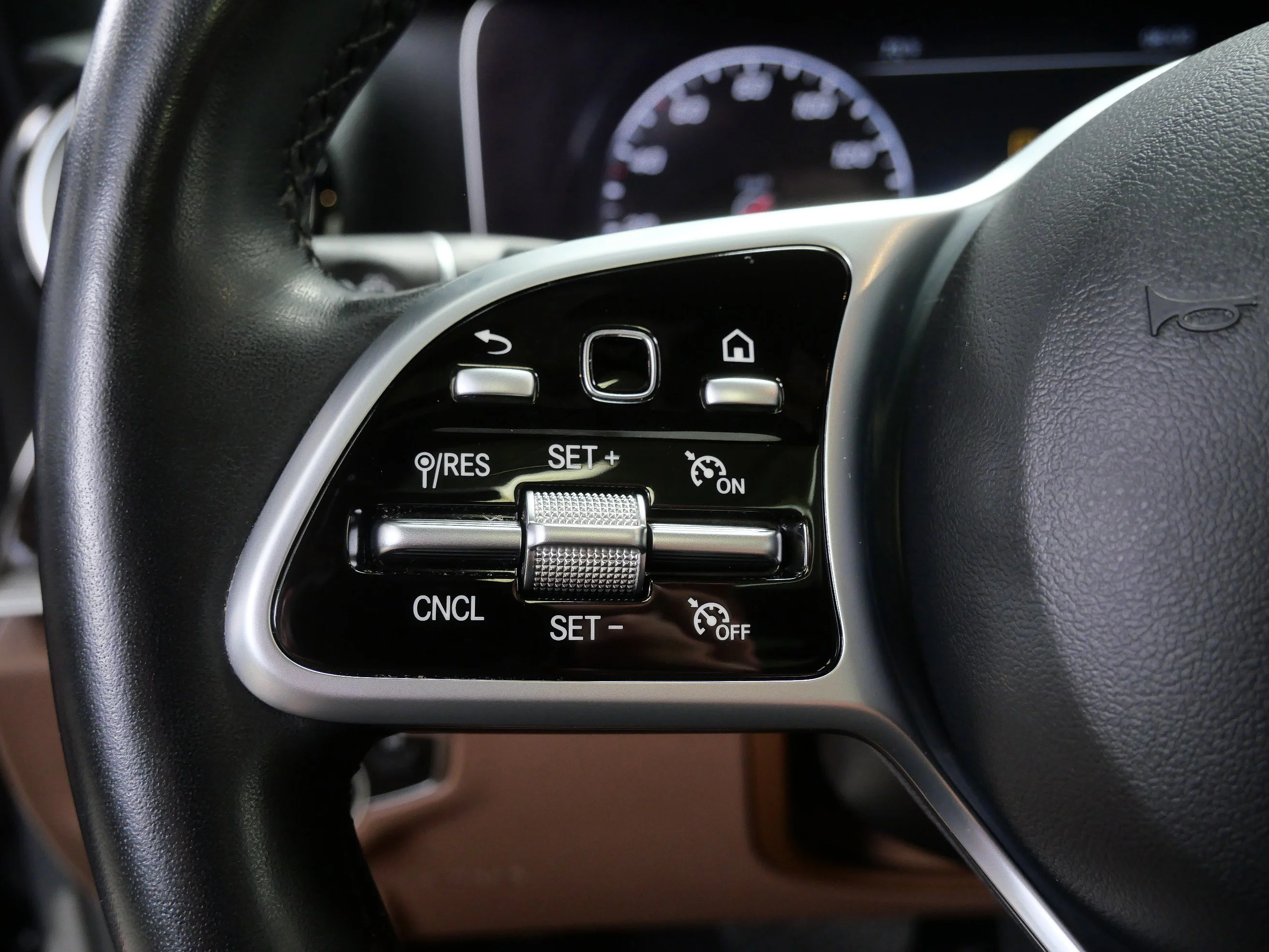 Used 2020 Selenite Grey Metallic Mercedes-Benz E 350 4MATIC® Sedan image 26
