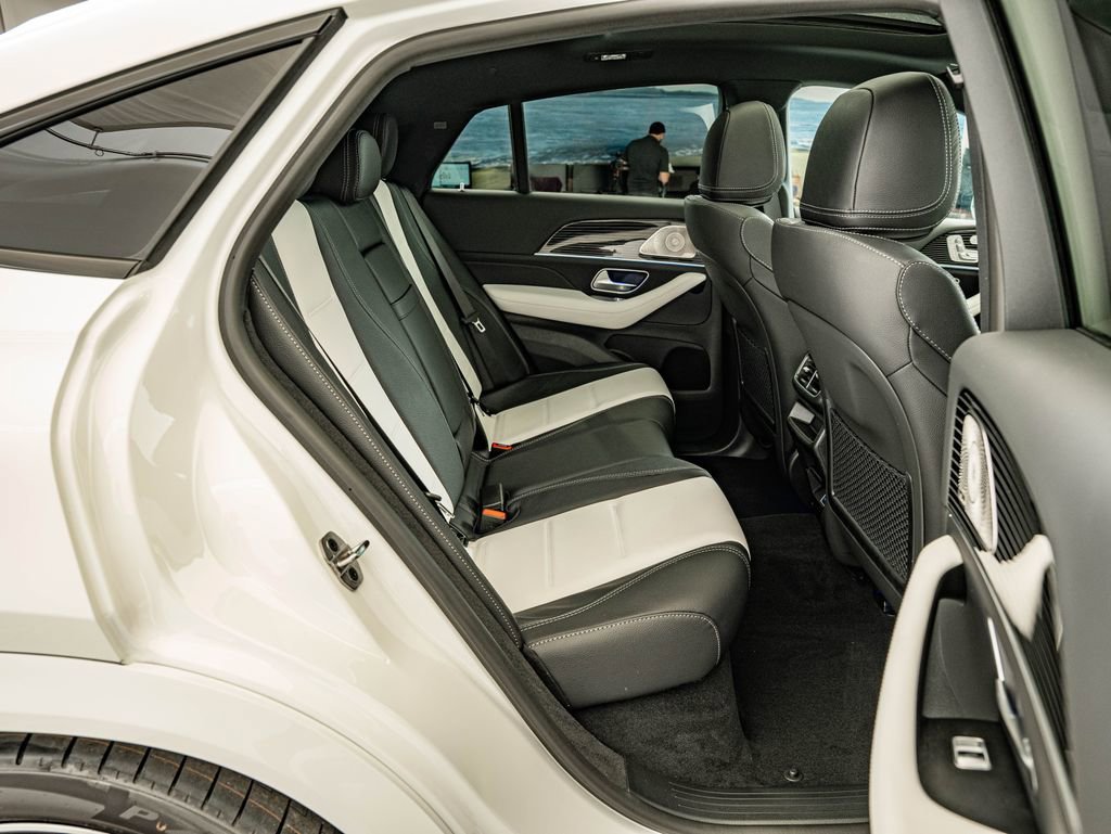 New 2026 Polar White Mercedes-Benz GLE 450 Coupe image 33