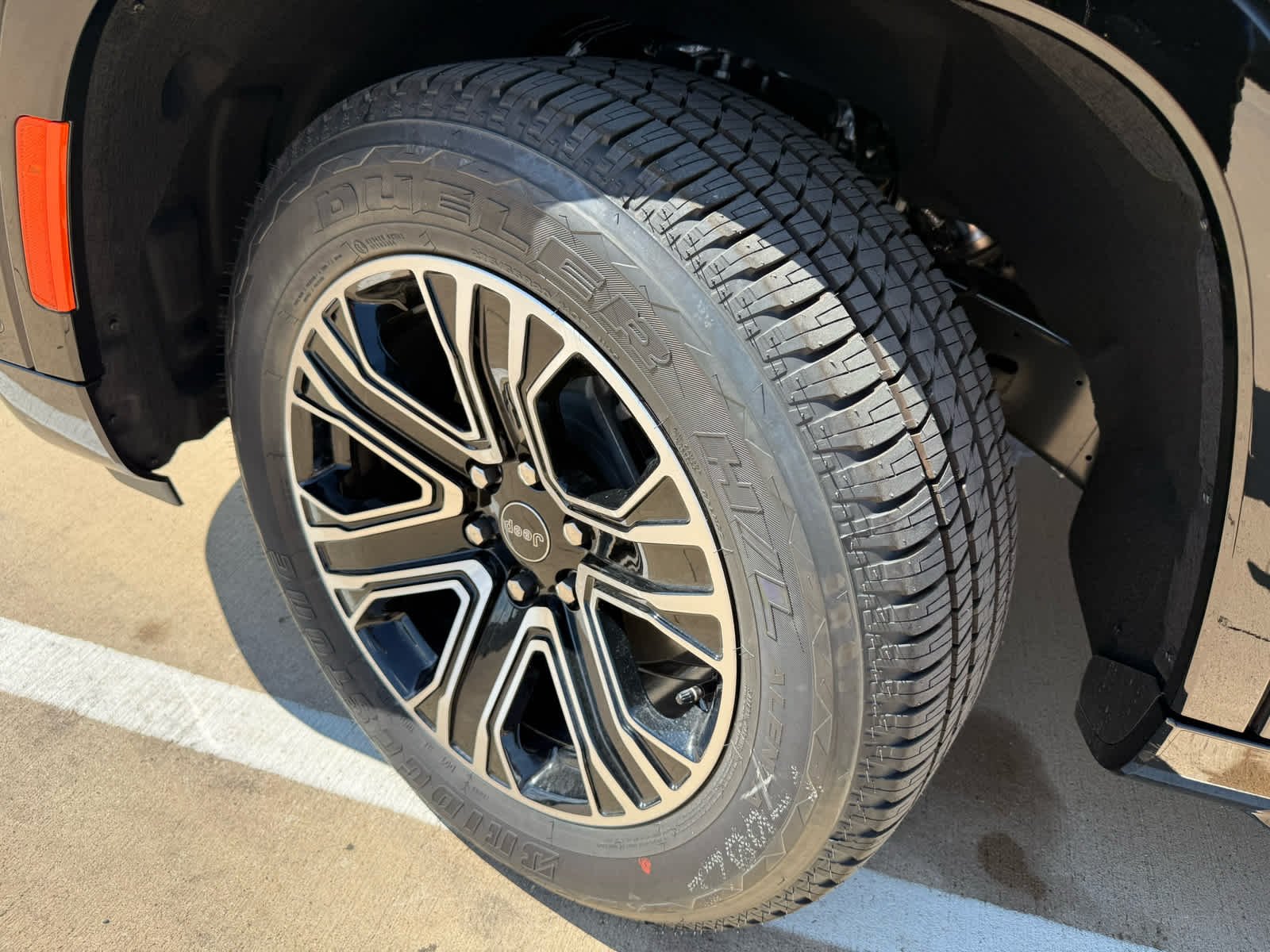 New 2026 High Gloss Black Exterior Paint Jeep  image 10
