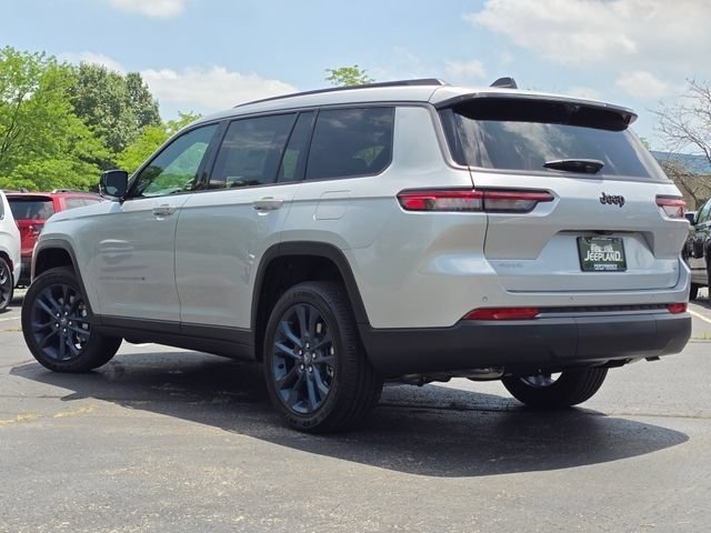 New 2026 Silver Zynith Exterior Paint Jeep 85th Anniversary Edition image 28