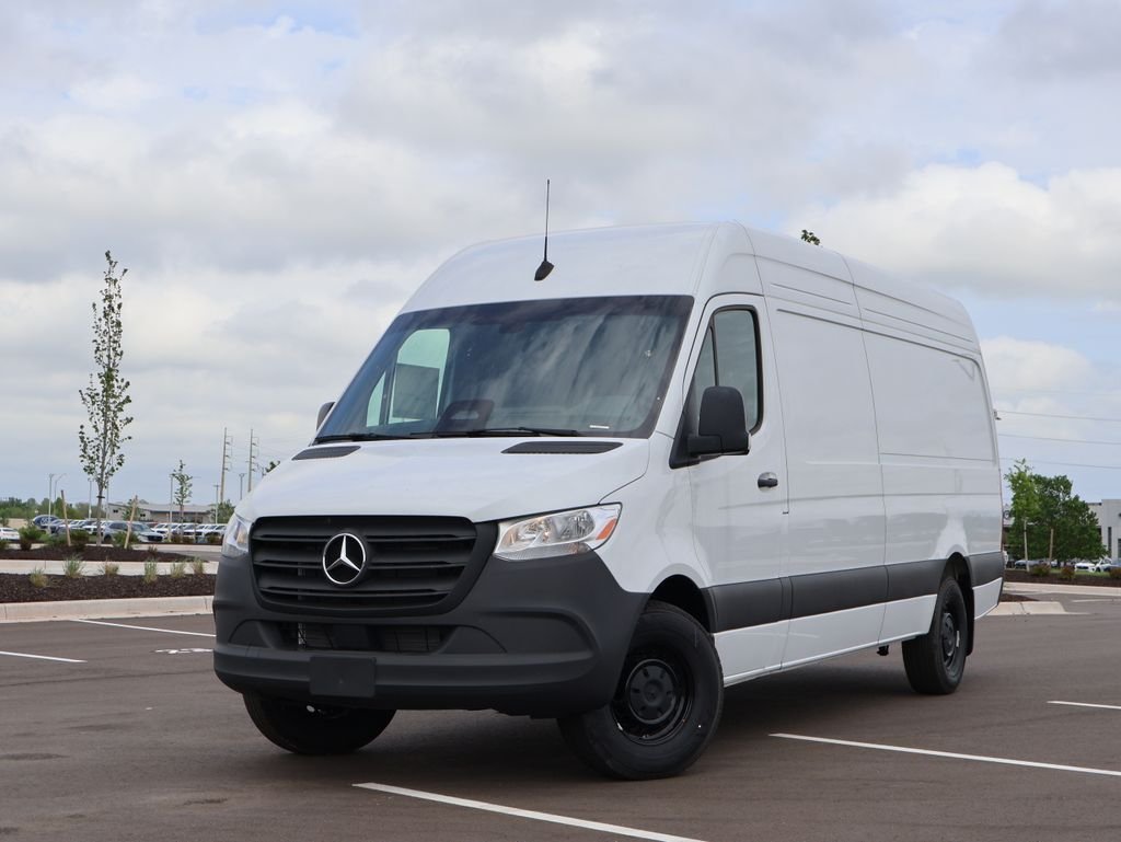 2025 Mercedes-Benz Sprinter 2500 170 WB High Roof's photo