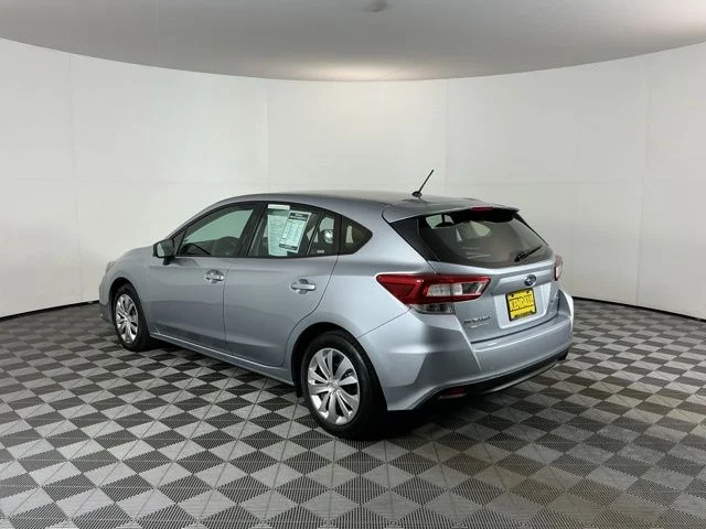 Used 2018 Ice Silver Metallic Subaru 2.0i image 7