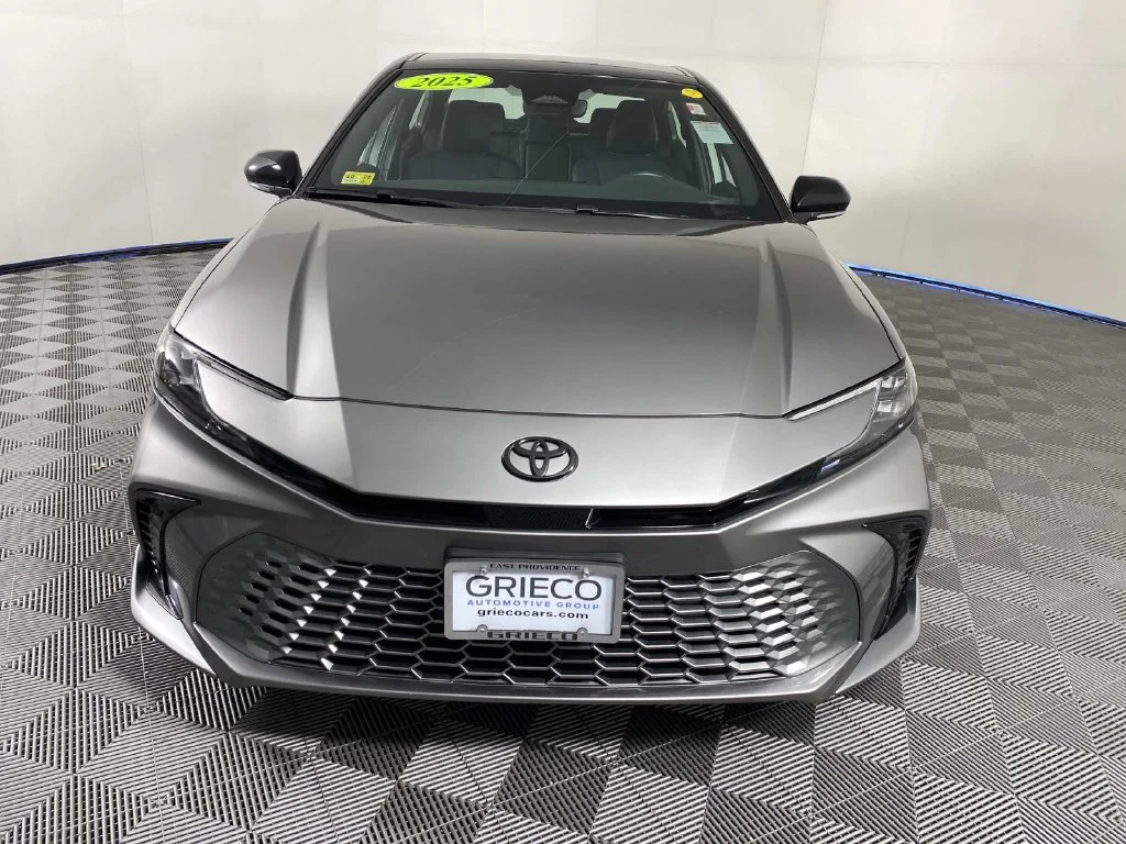 Used 2025 Midnight Black Metallic Toyota XSE image 3