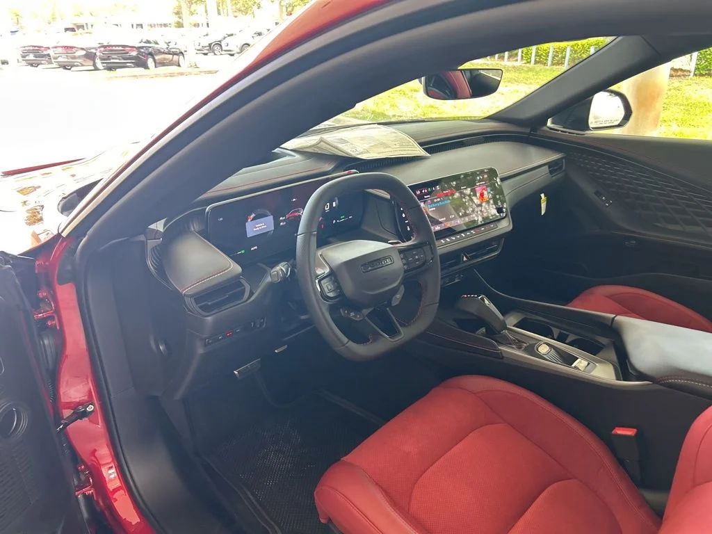 2025 Dodge Charger Daytona Scat Pack - Photo 6