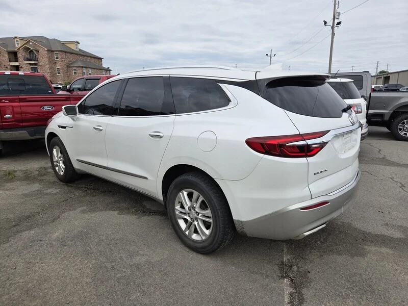 Used 2018 White Frost BUICK PREMIUM GROUP image 6