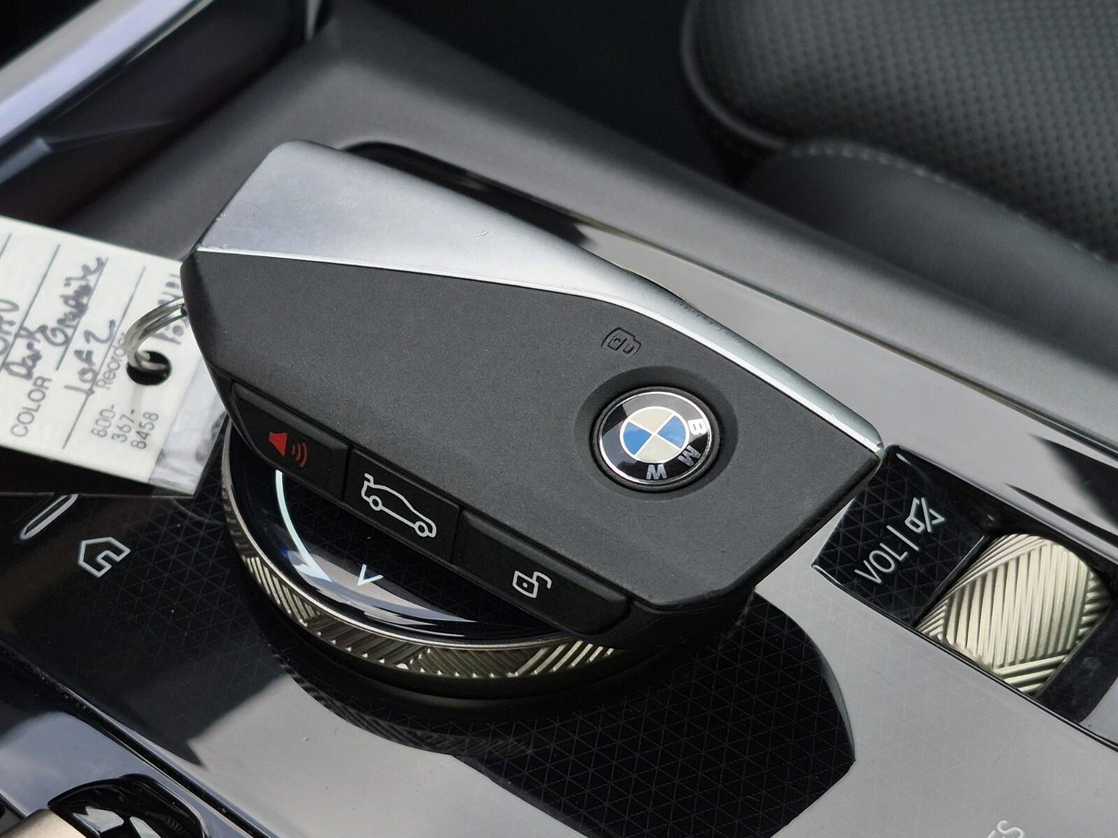 2025 BMW X3 30 - Photo 37