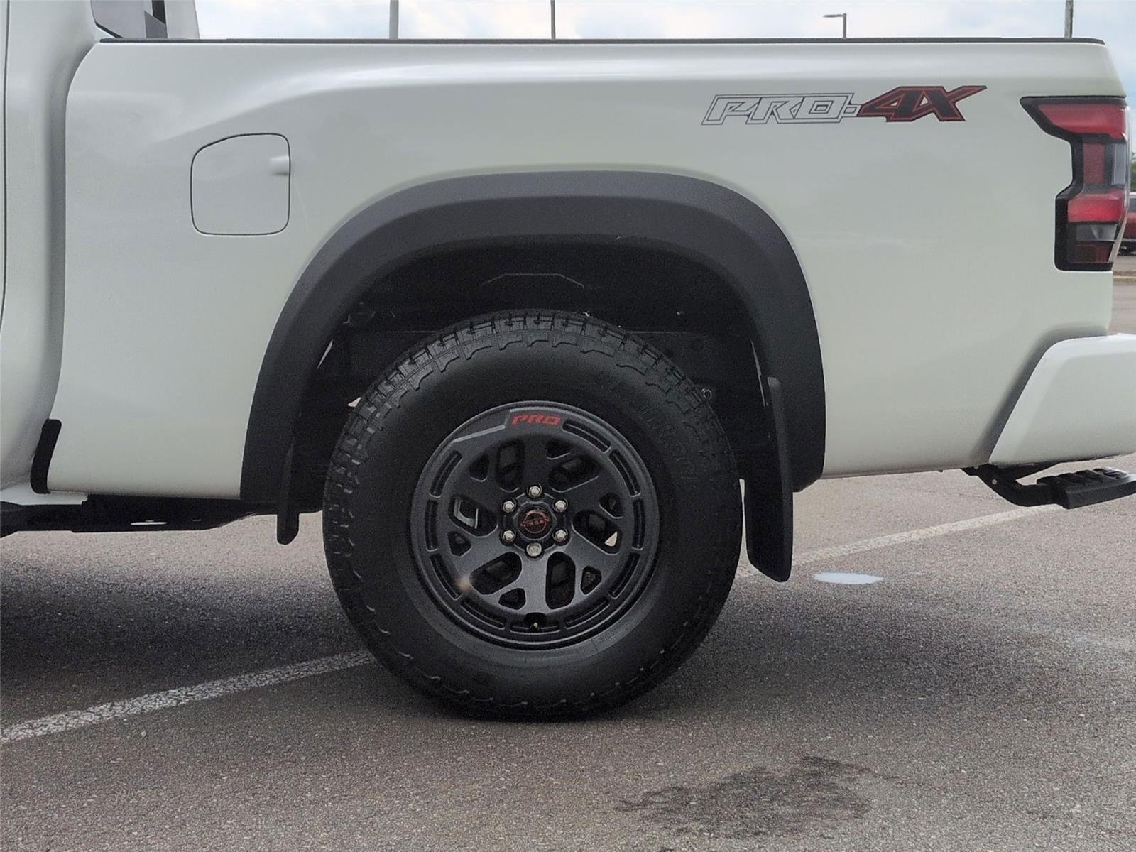 New 2026 Glacier White Nissan PRO-4X image 10