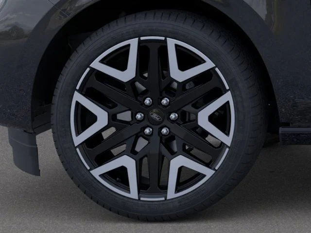 New 2026 Dark Matter Gray Metallic Ford Platinum image 44