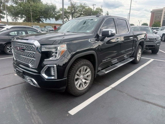 Used 2021 ONYX BLACK GMC Denali image 1