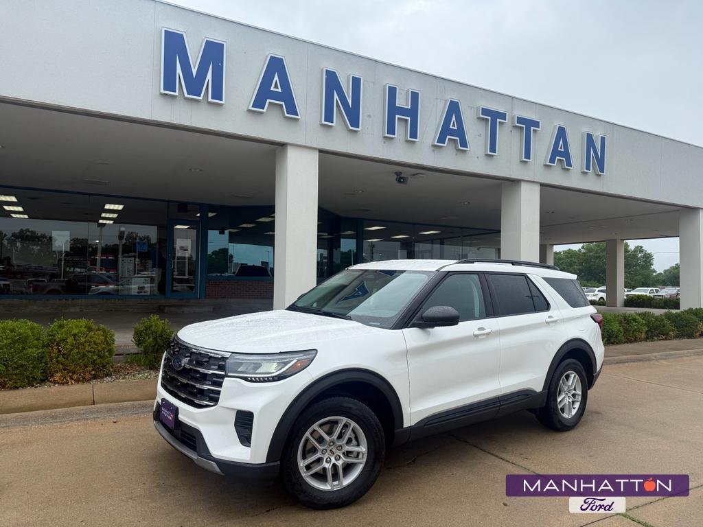 2026 Ford Explorer Active 4WD's photo