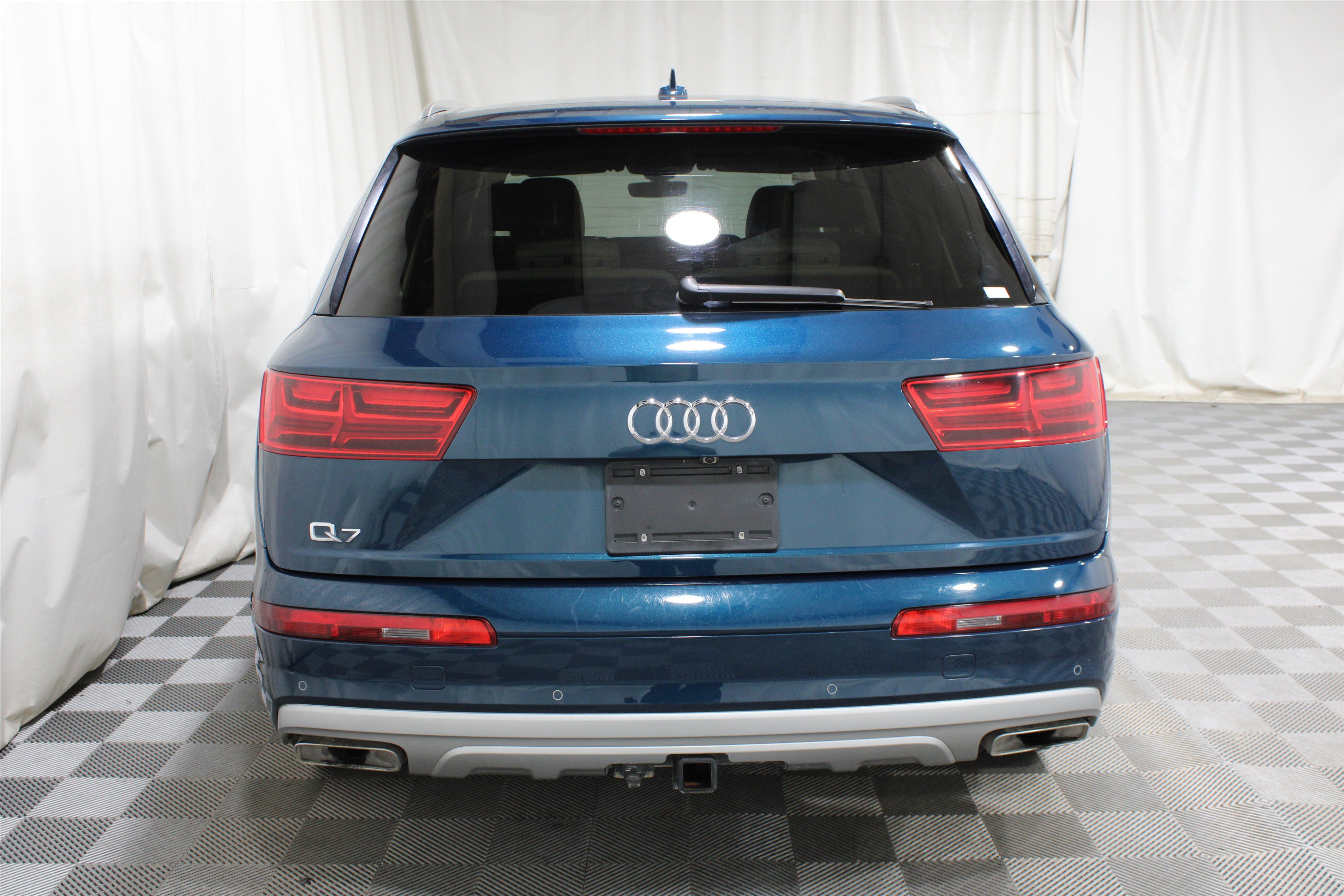 Used 2019 Navarra Blue Metallic Audi Prestige All-Wheel Drive image 37