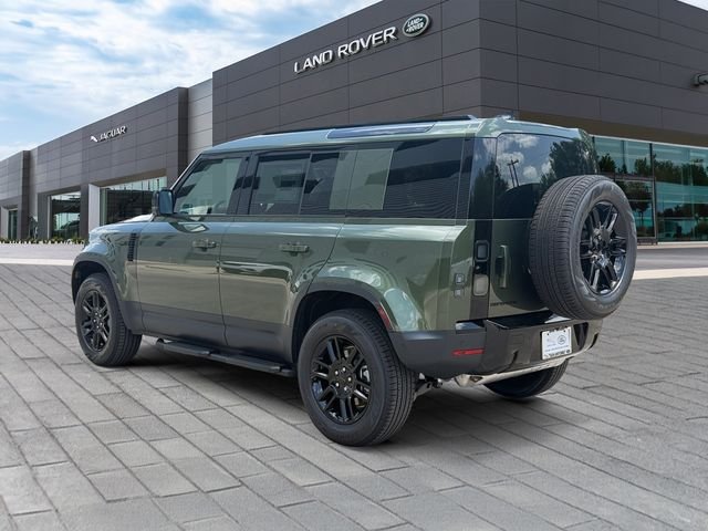 New 2026 Woolstone Green Land Rover S image 3