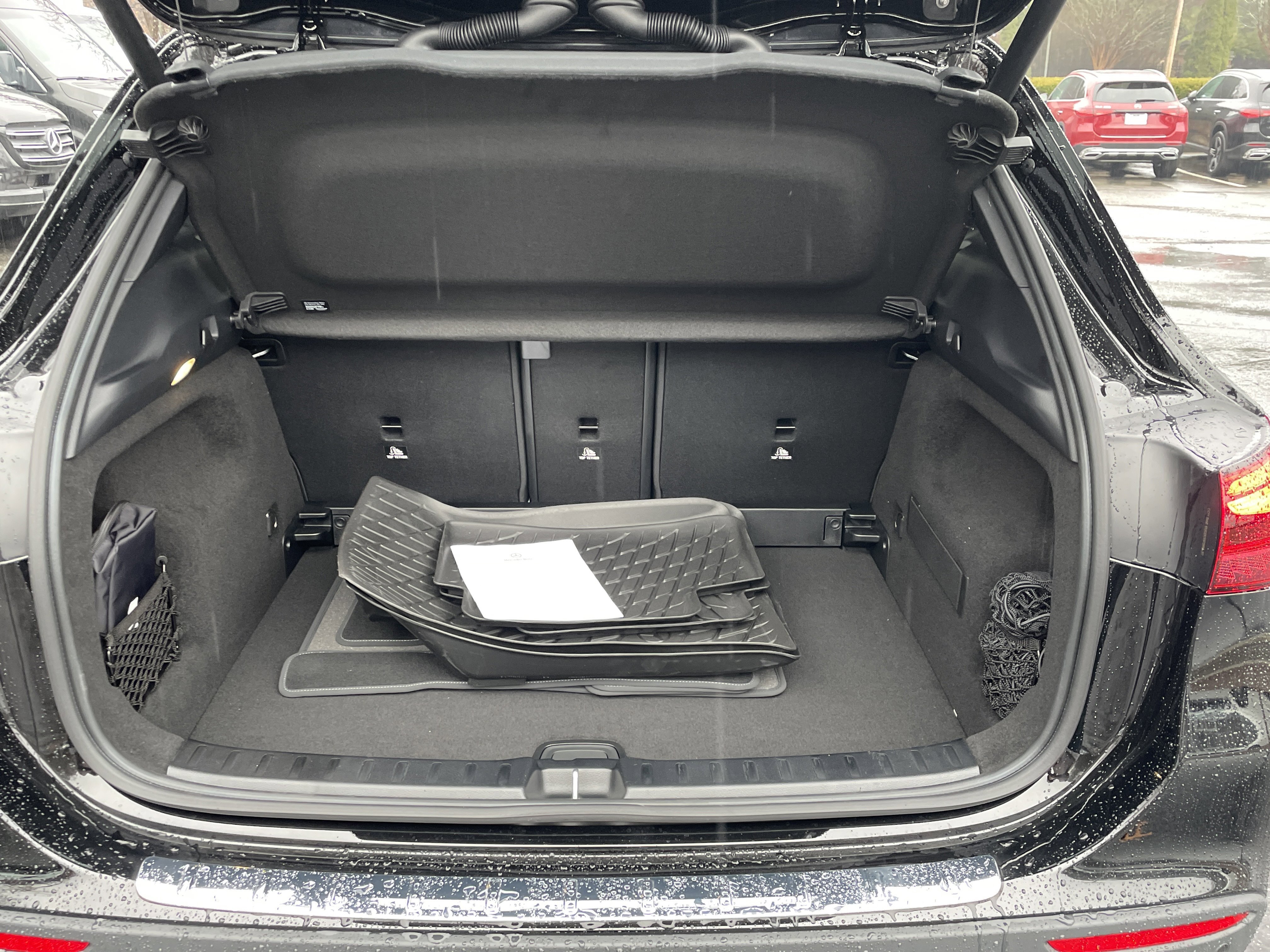 New 2026 Night Black Mercedes-Benz GLA 250 SUV image 9