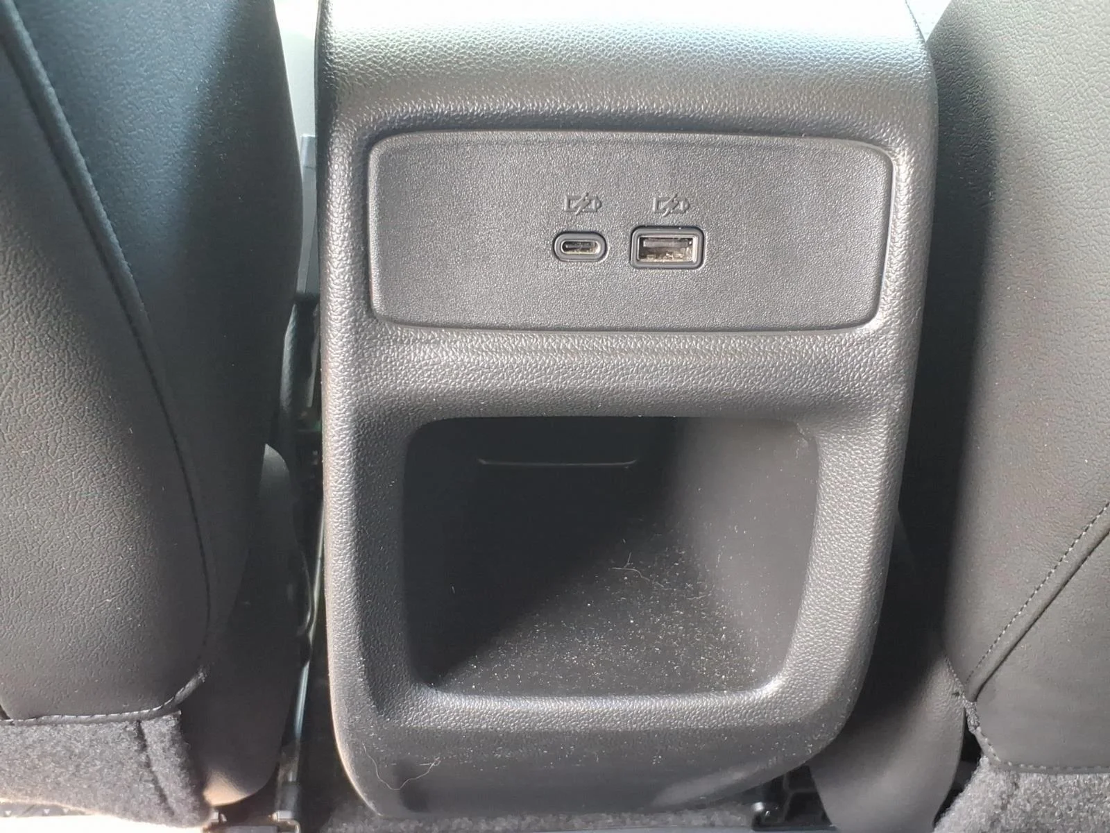 Used 2025 Mosaic Black Metallic Chevrolet LT image 22