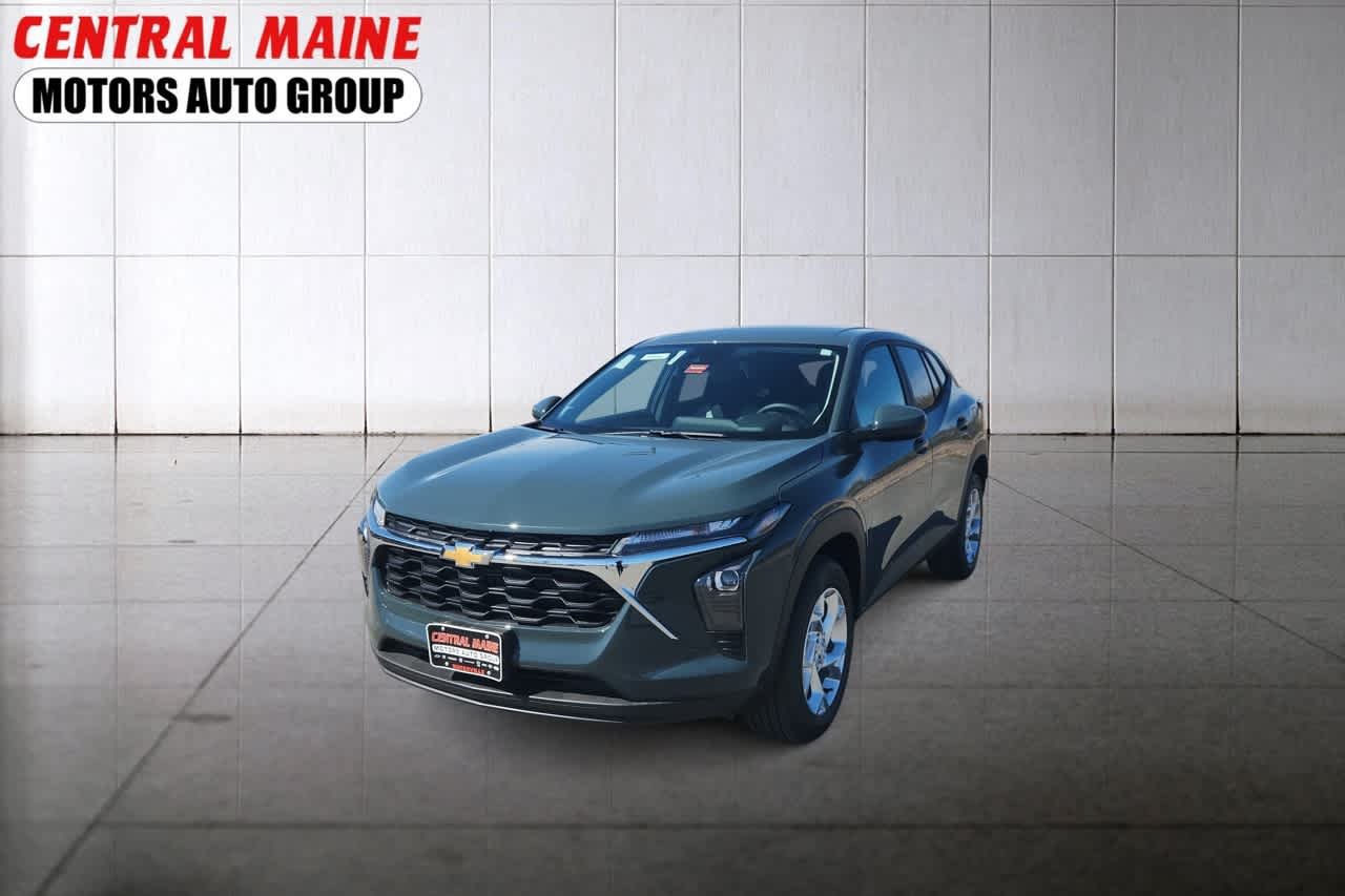 2026 Chevrolet Trax LS's photo