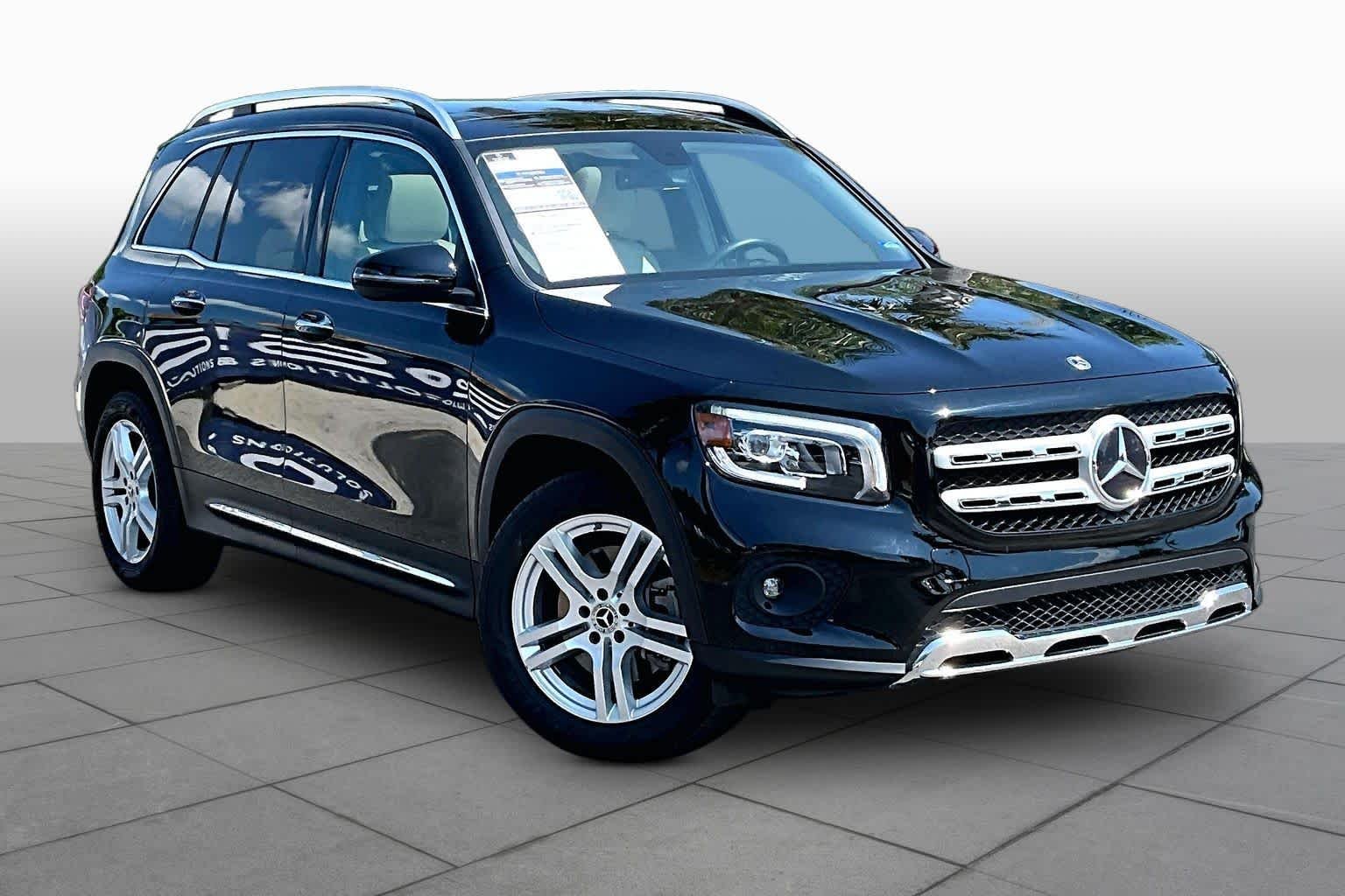 Used 2023 Night Black Mercedes-Benz GLB 250 image 3