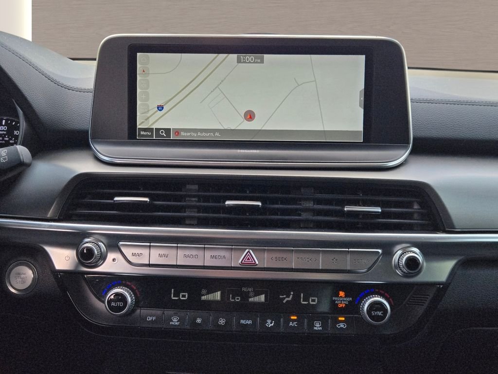 Used 2022 White Kia LX image 17