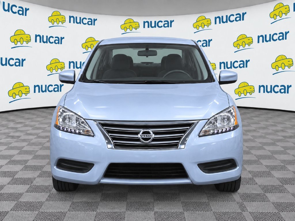 Used 2015 Silver Nissan SV image 5