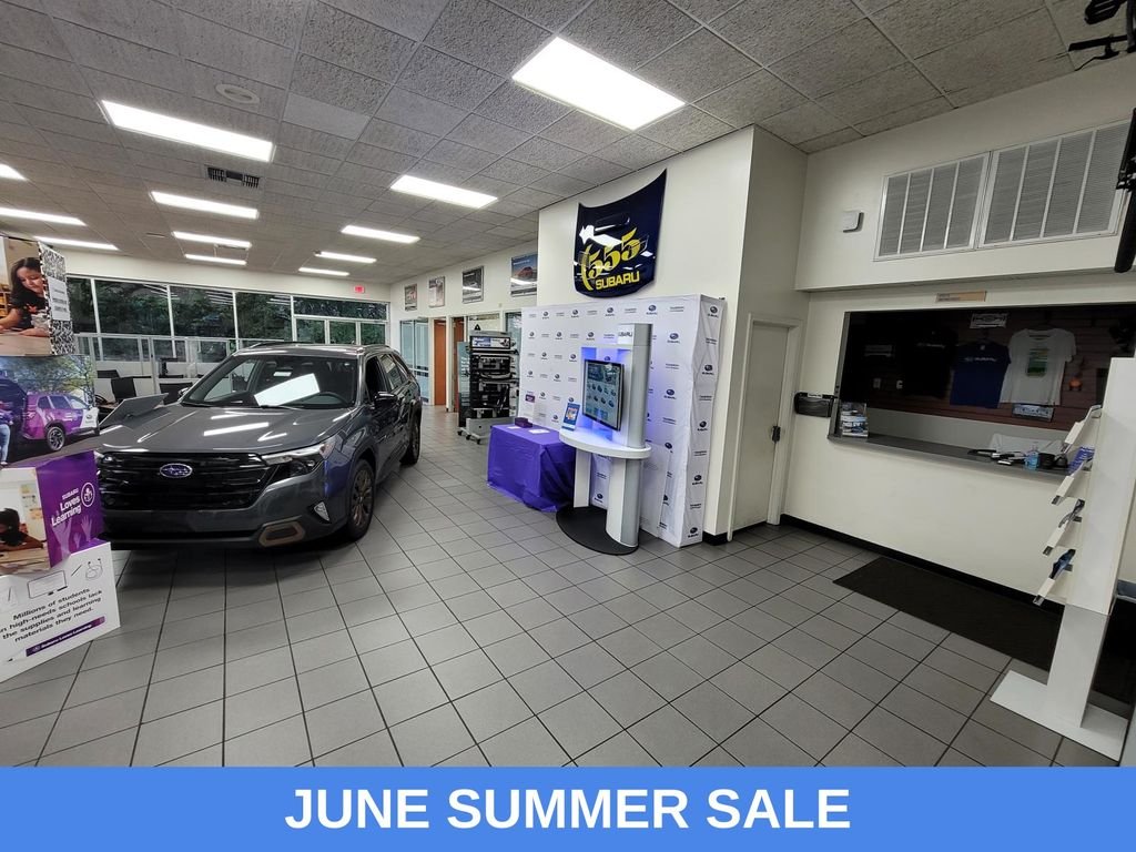 Used 2019 White Kia LX image 16