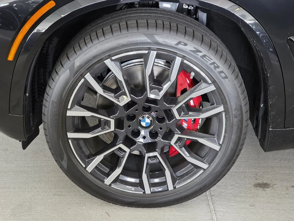 New 2026 Black BMW sDrive40i image 5
